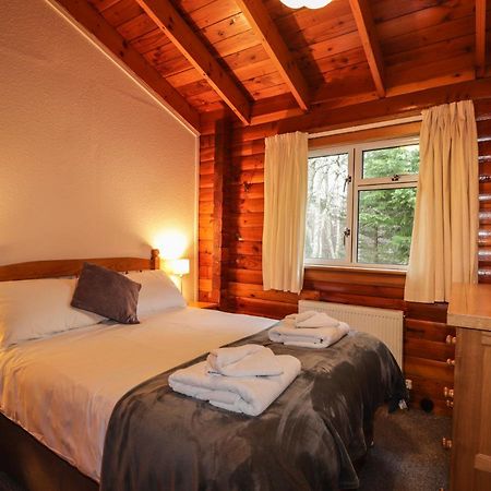 Spruce Lodge Strathpeffer Exteriér fotografie