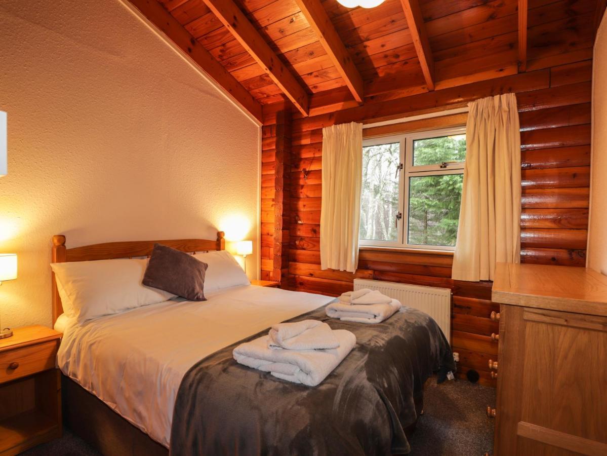 Spruce Lodge Strathpeffer Exteriér fotografie