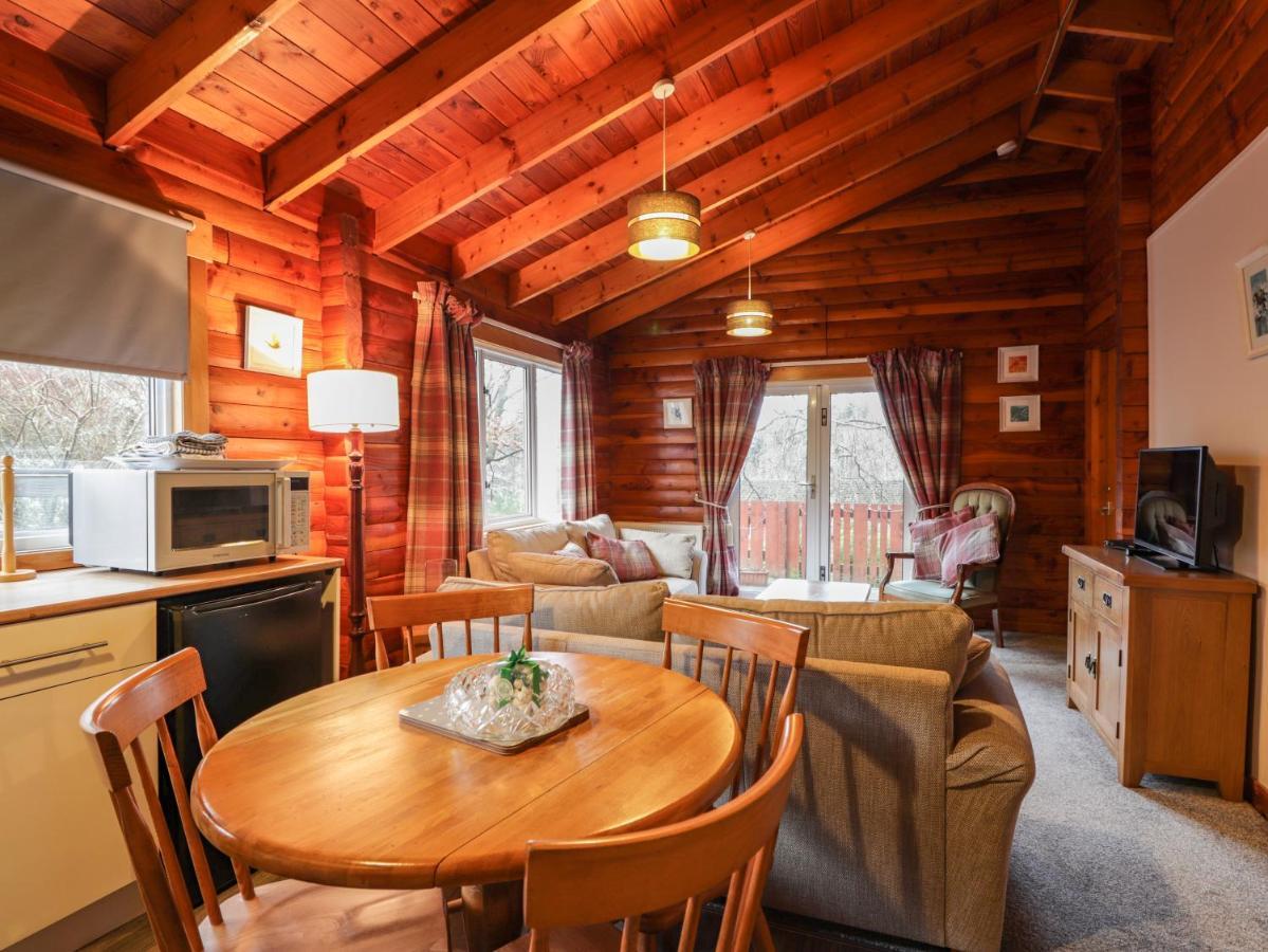 Spruce Lodge Strathpeffer Exteriér fotografie