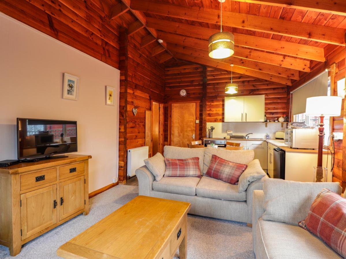 Spruce Lodge Strathpeffer Exteriér fotografie