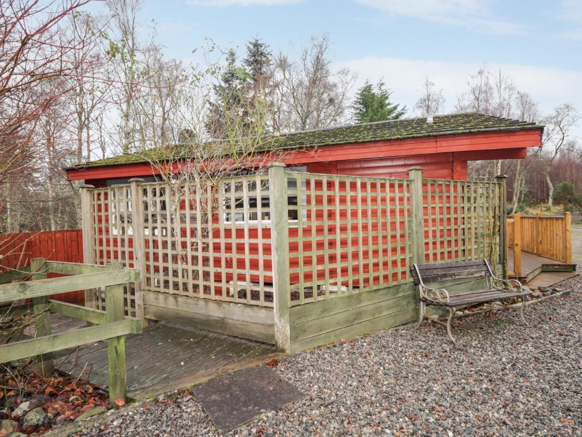 Spruce Lodge Strathpeffer Exteriér fotografie